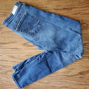 AG Adriano Goldschmied super skinny leggings ankle jeans size 17 with stretch