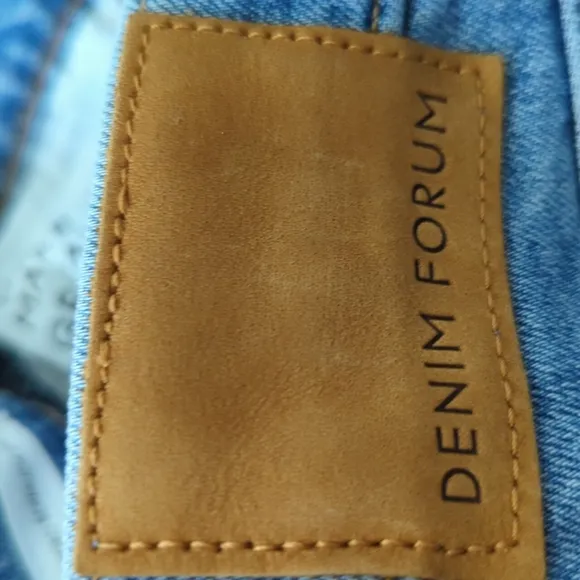 Aritzia Denim Forum Yoko Bermuda Short