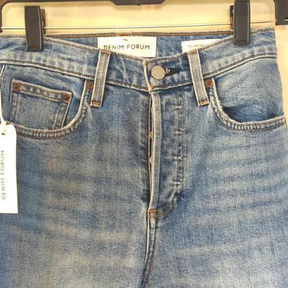 Aritzia Denim Forum Yoko Bermuda Short