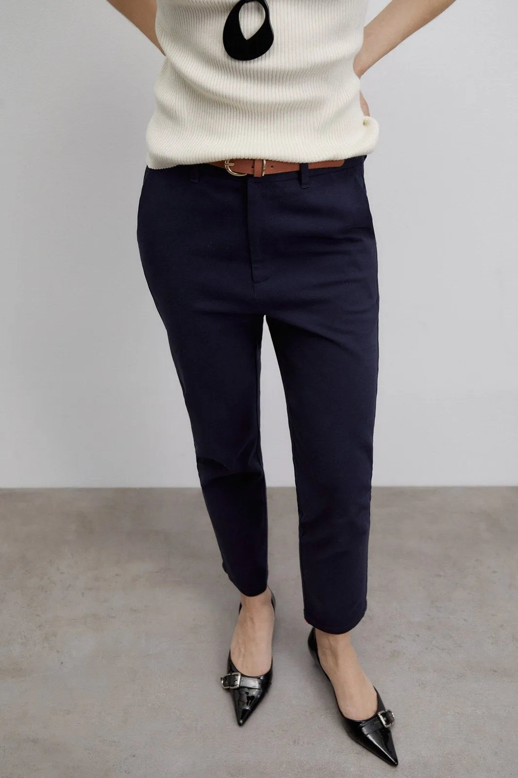 Belted chino trousers - Navy