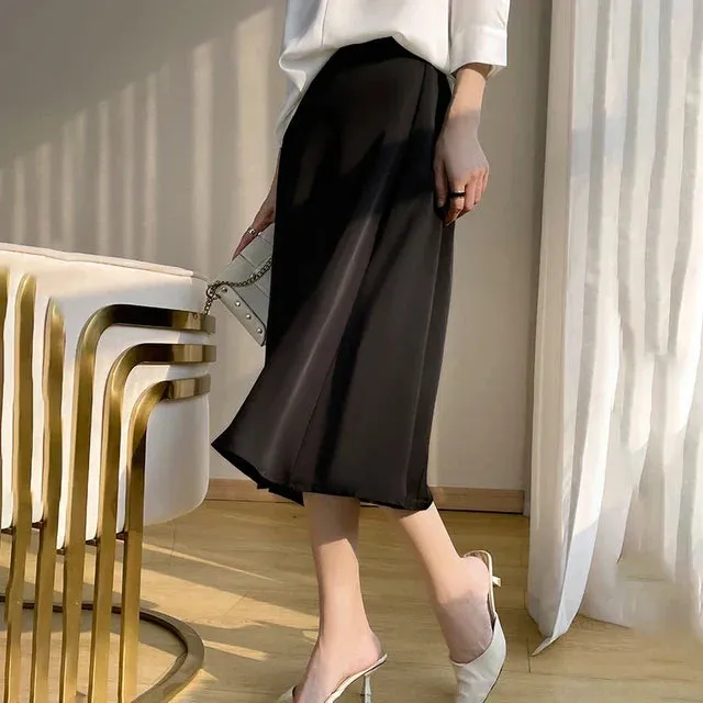 Brivelle – Elegante satijnen midirok