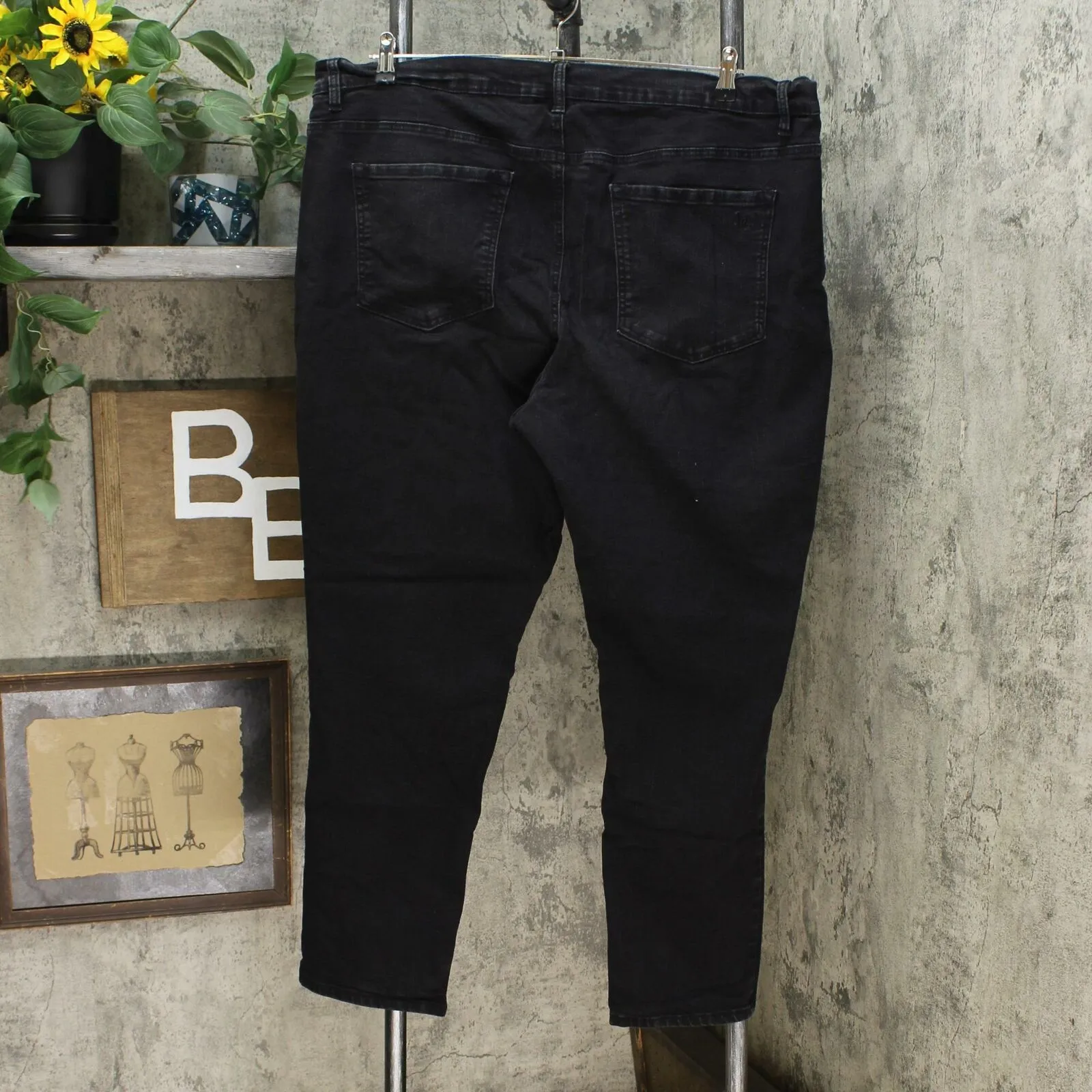 DG2 by Diane Gilman Women's Plus Size Virtual Stretch Skinny Jeans Black 22W