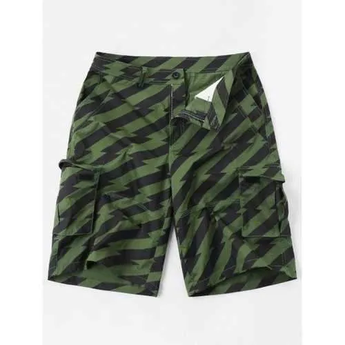 Diagonal Stripe Pockets Design Cargo Shorts - M