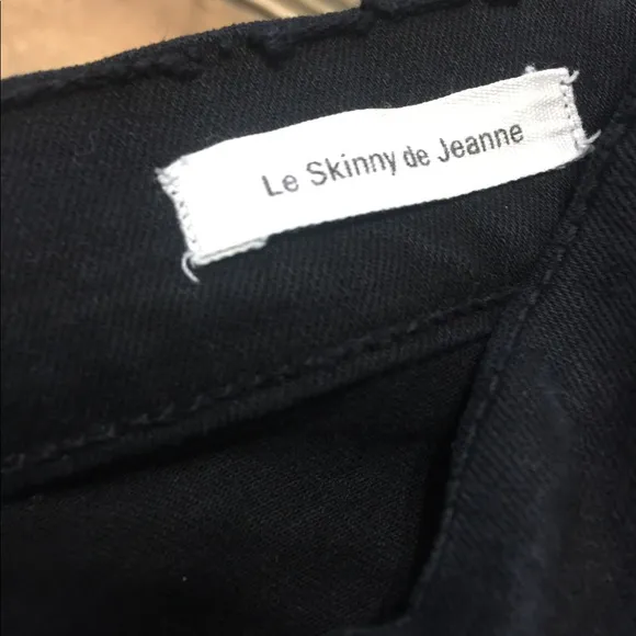 Frame destructive jeans