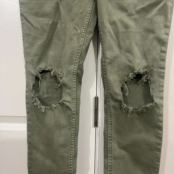 Free People Green High Rise Busted Skinny Jeans Size 31 US $78
