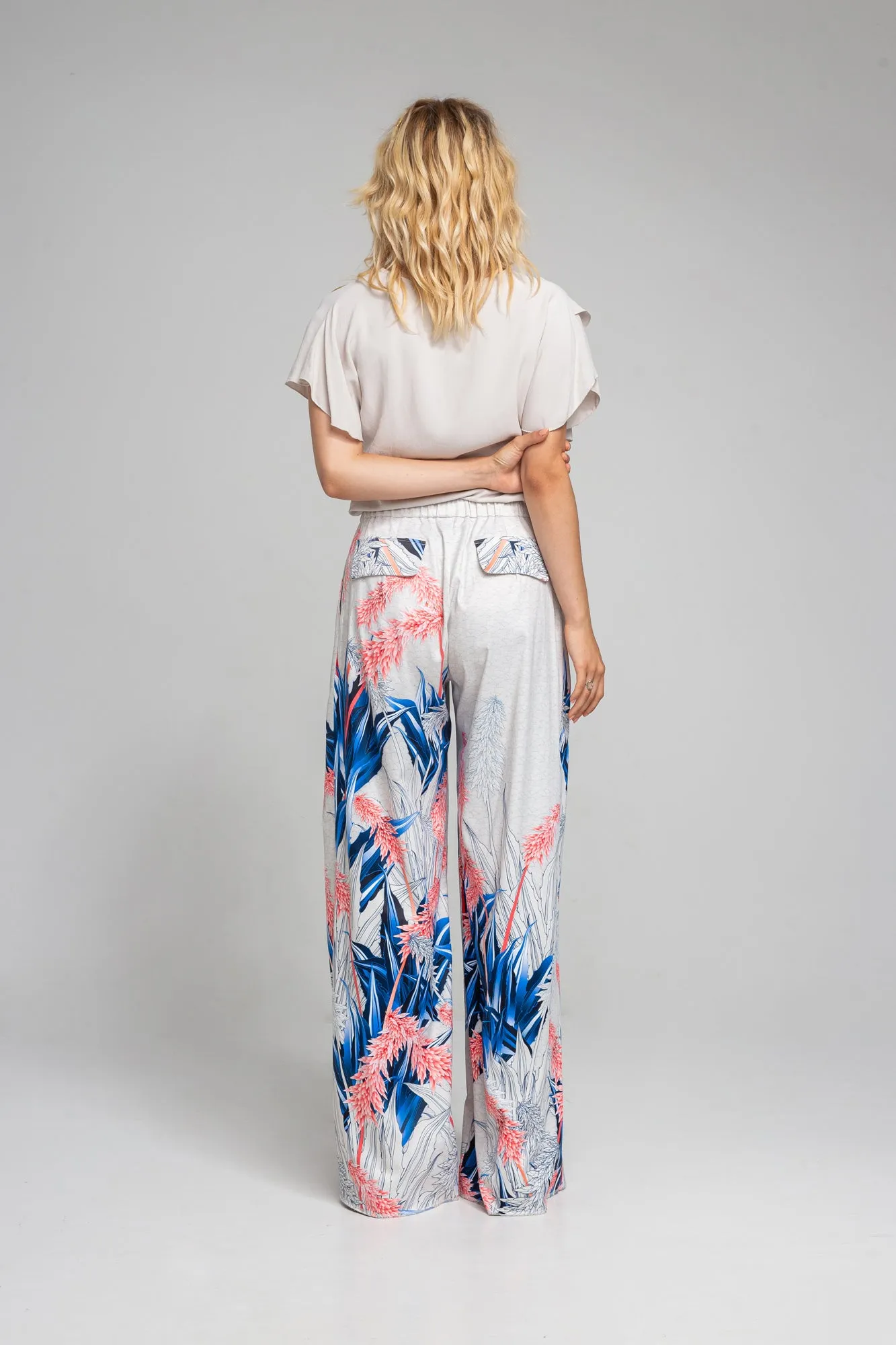 FRINGE feminine blouse