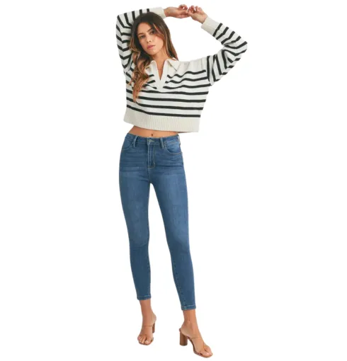 HIGH RISE PERFECT SKINNY WITH GRINDING // FINAL SALE