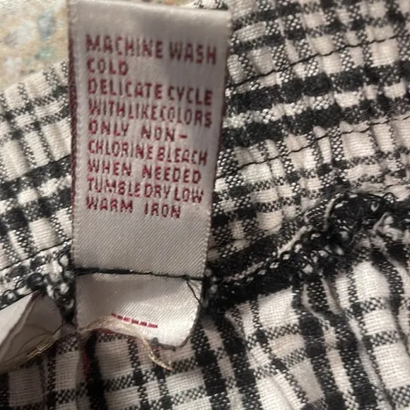 Karen Scott Bermuda shorts high waisted plaid 100% cotton black &amp; white size 8P