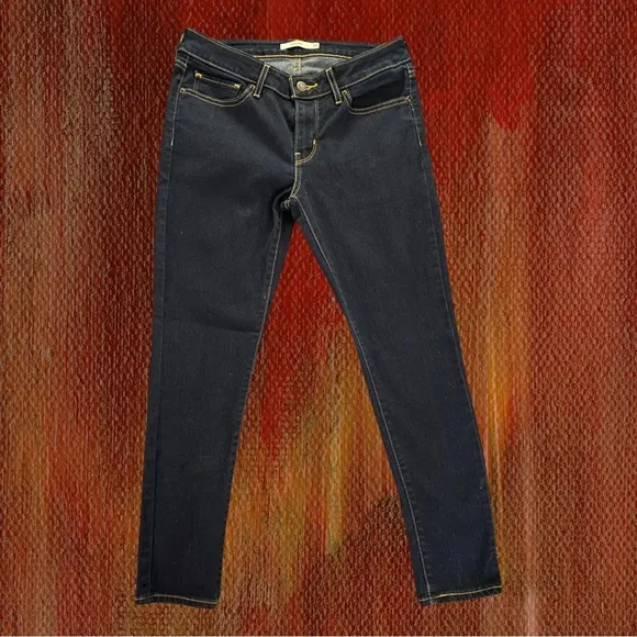 LEVI’S Women’s 711 Skinny Jeans