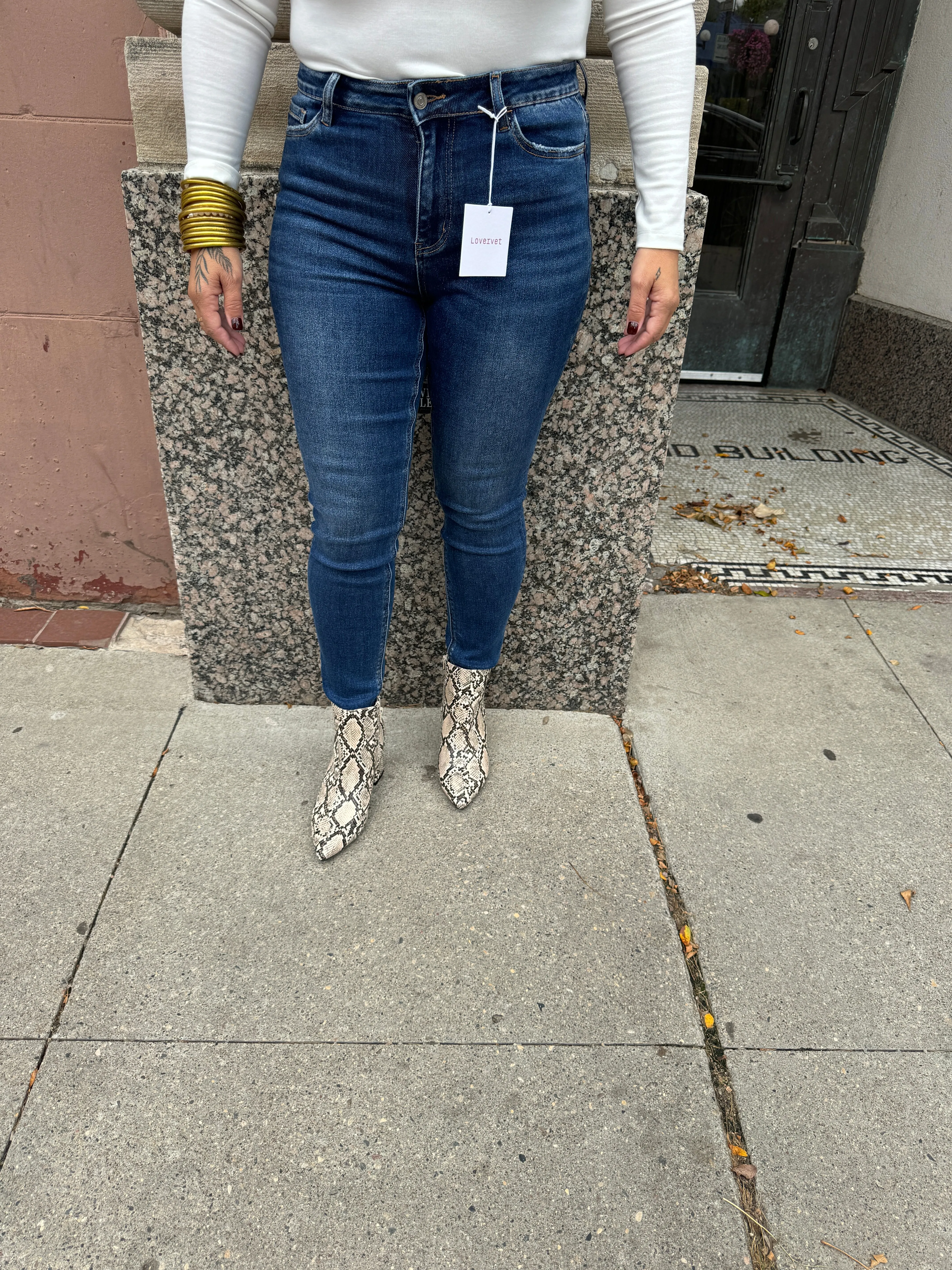 Lovervet Superb Ankle Skinny Jeans