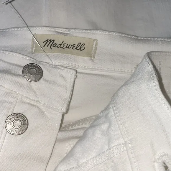 NWOT  Madewell 9&quot; Mid-Rise Skinny Jeans white