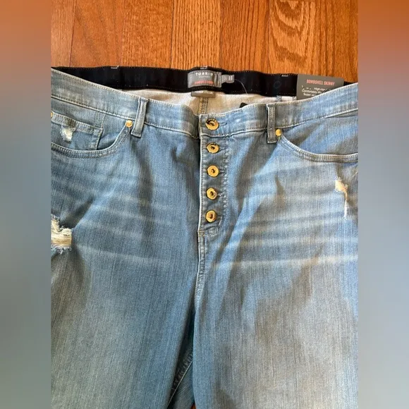 NWT Torrid Bombshell Skinny Jeans Size 24 Tall
