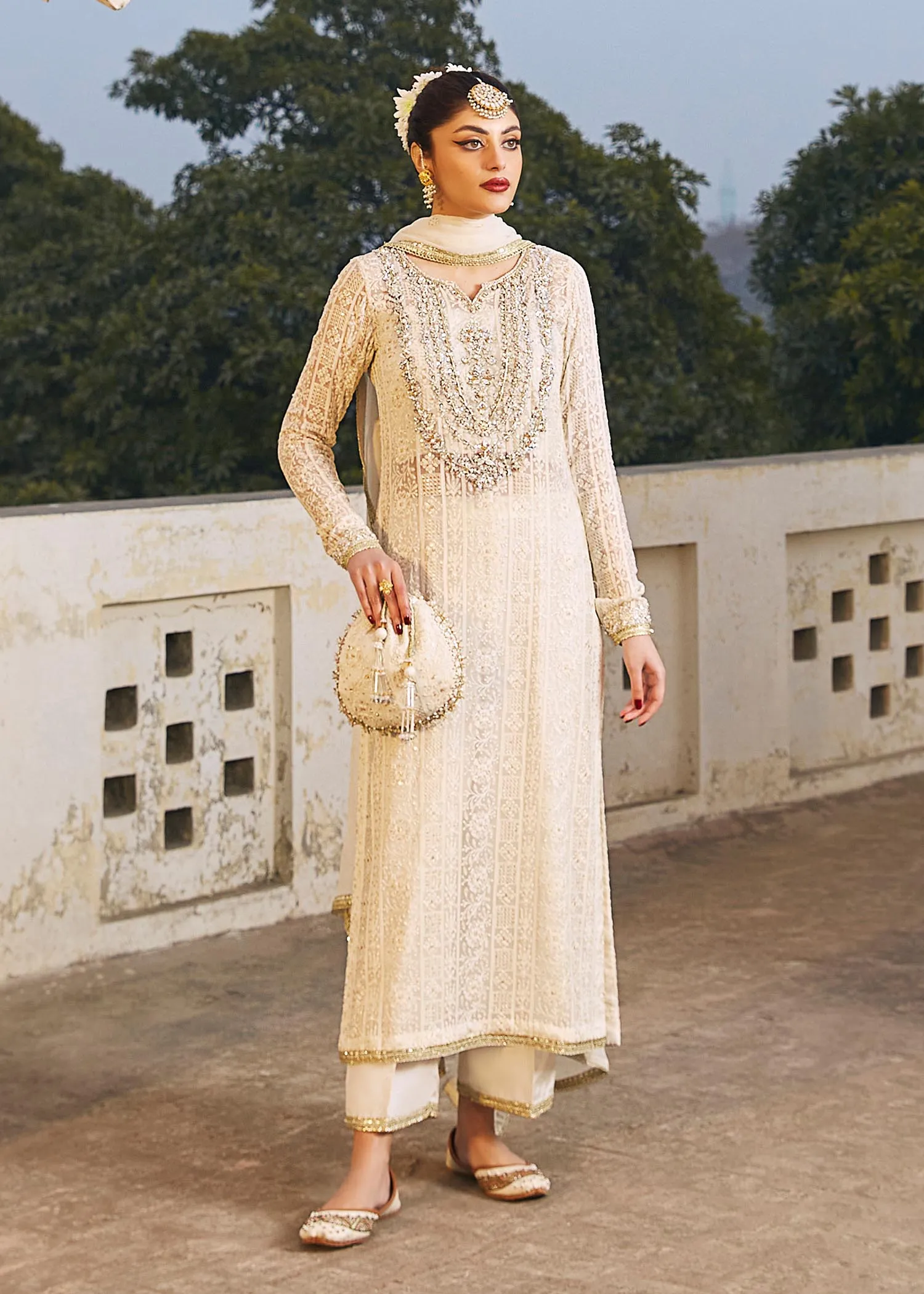 Off White Kameez and Trouser Pakistani Wedding Dress
