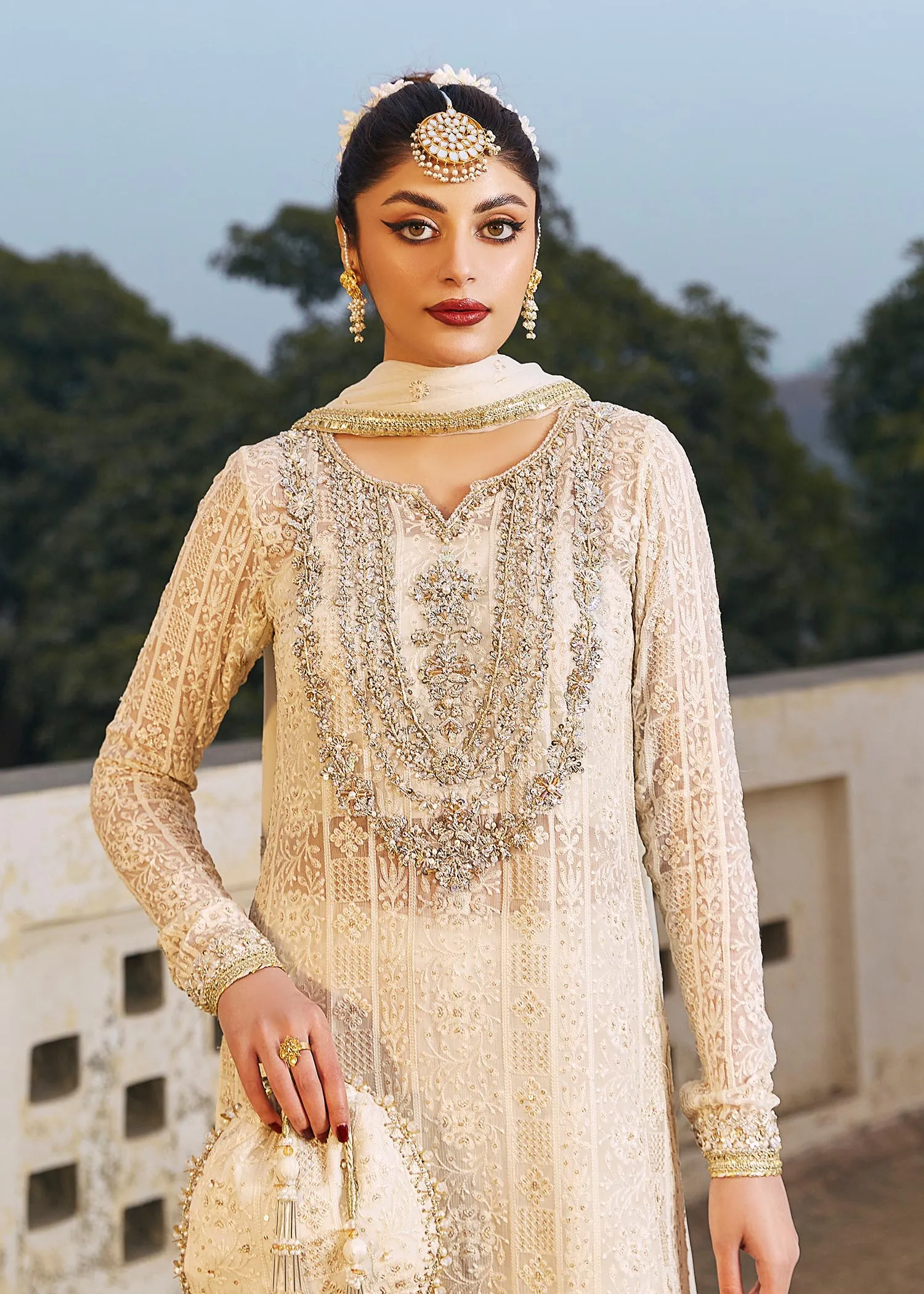 Off White Kameez and Trouser Pakistani Wedding Dress
