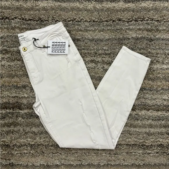 Pistola Mid Rise Skinny Jeans Sz 29 NWT | Pistola White Mid Rise Skinny Jeans *