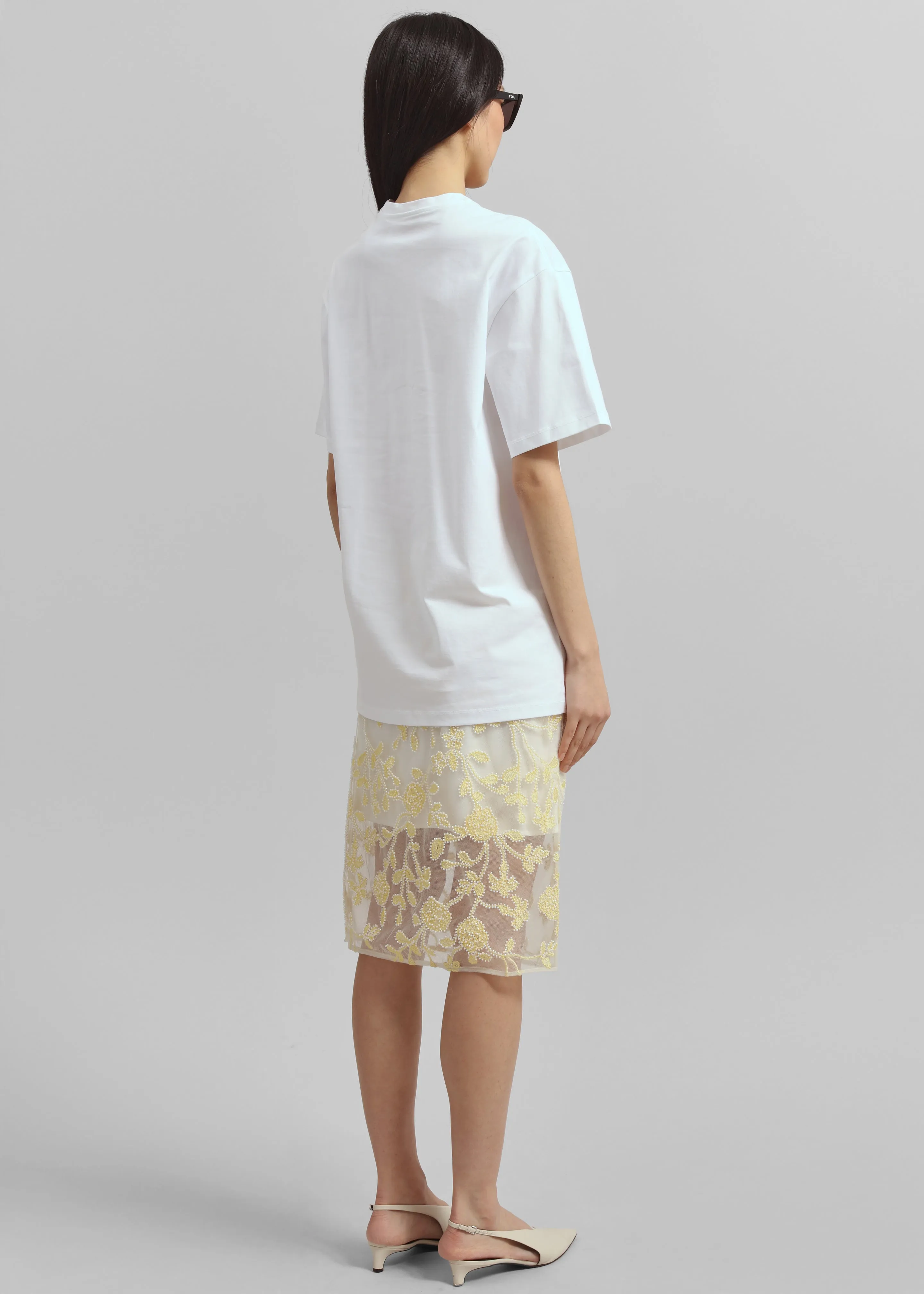Rotate Flower Beads Pencil Skirt - Egret Comb