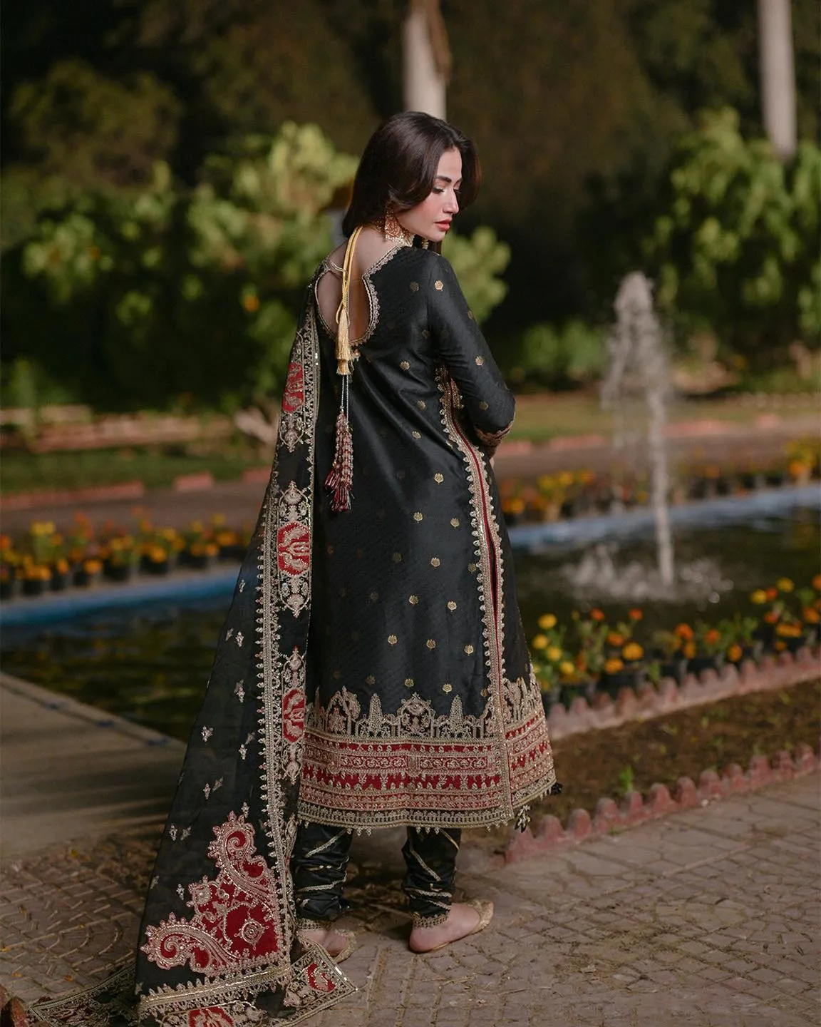 Royal Kameez Trouser Pakistani Black Dress for Wedding