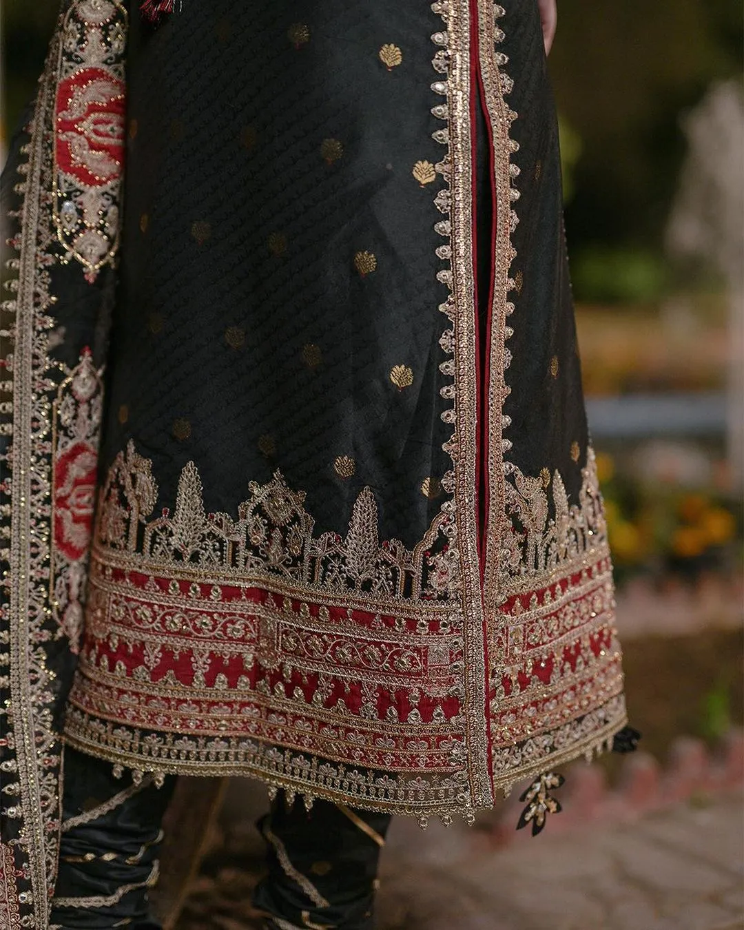 Royal Kameez Trouser Pakistani Black Dress for Wedding