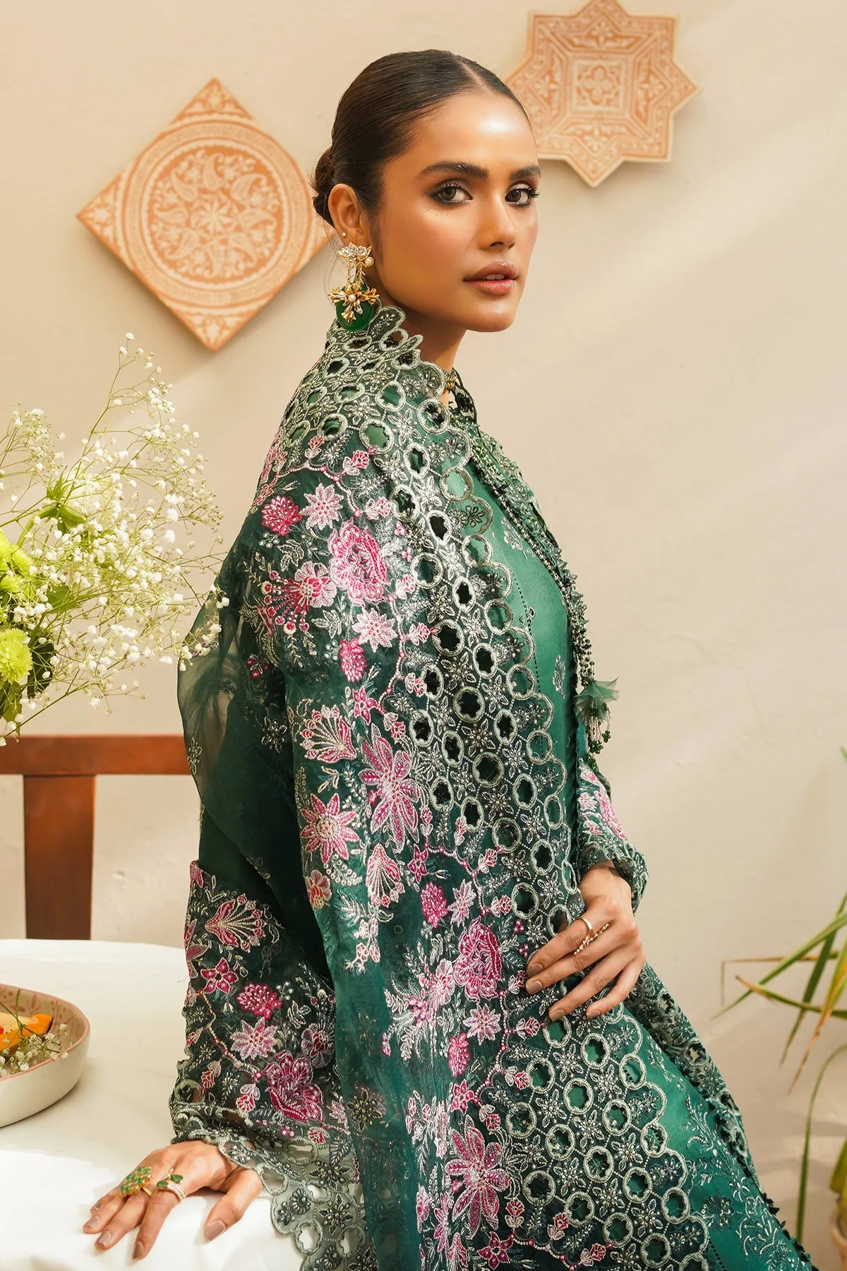 Traditional Green Embroidered Pakistani Kameez Salwar Suit