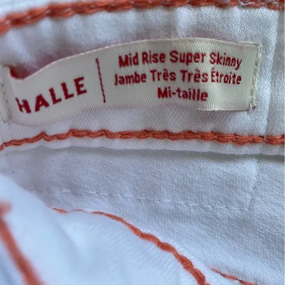True Religion Big T Peach Halle White Skinny Jeans