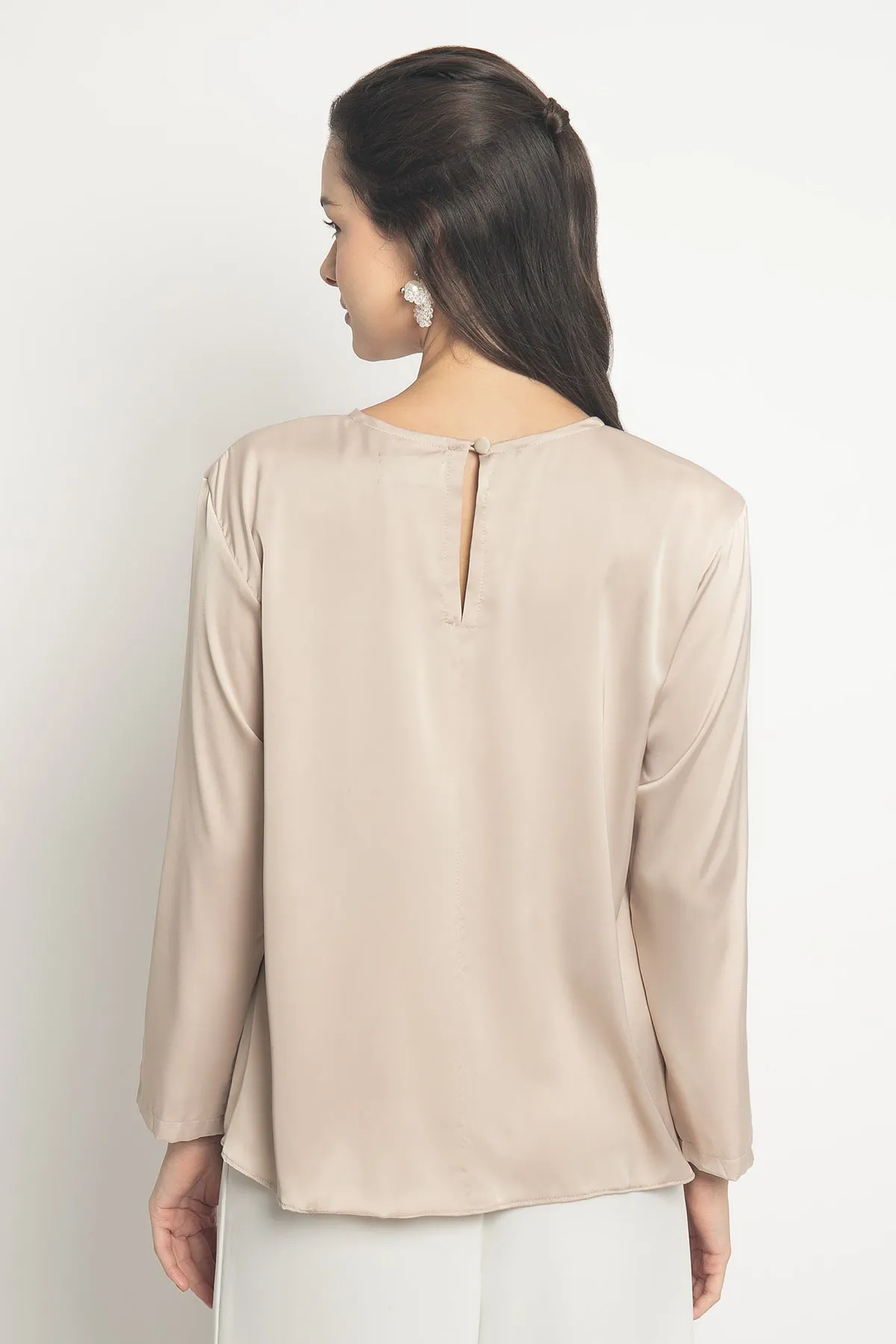 Yara Long Sleeves Inner Top in Nude